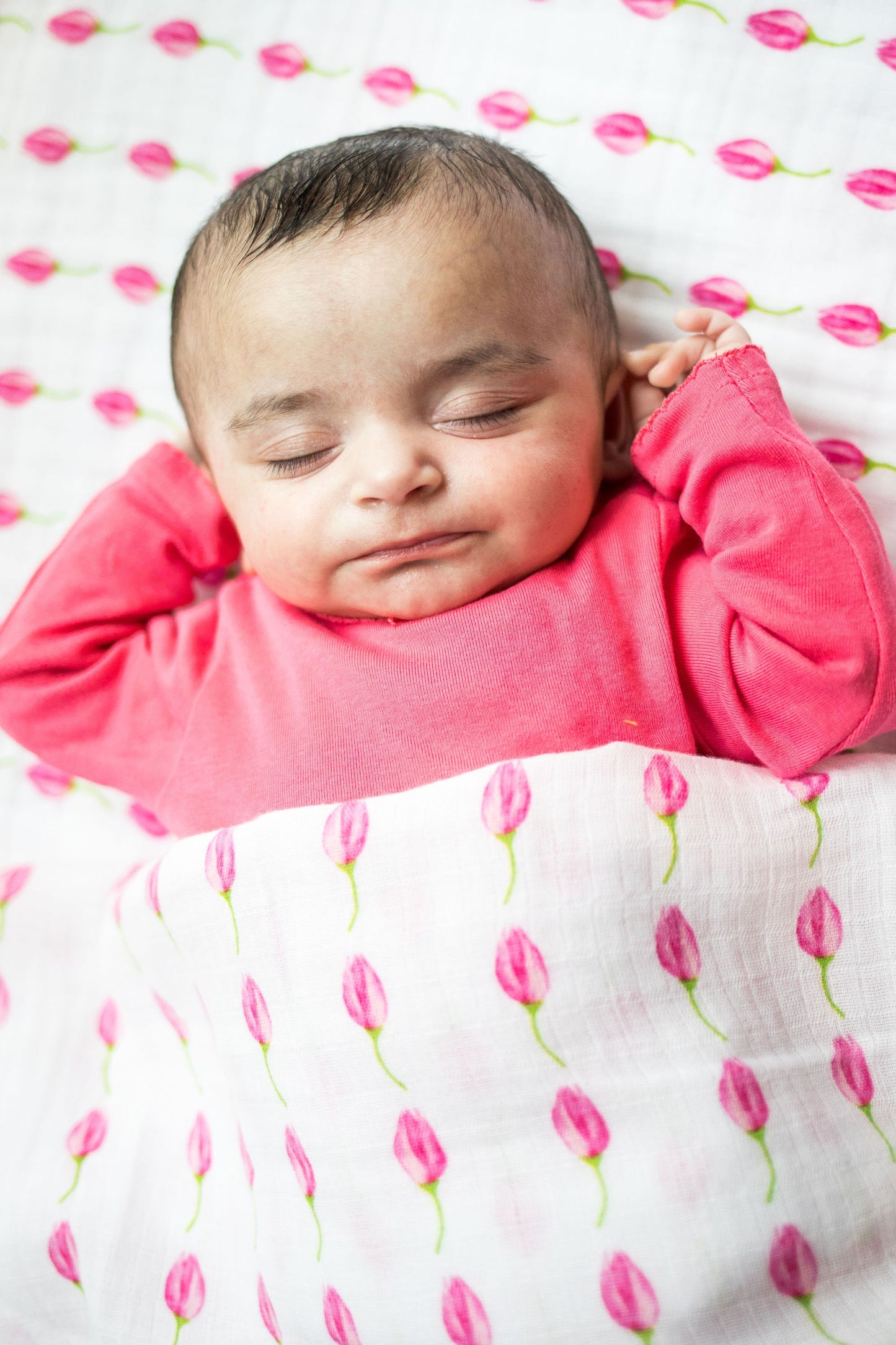 ORGANIC SWADDLE - FLOWER BUD